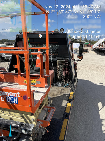 2022 JLG ES1330L