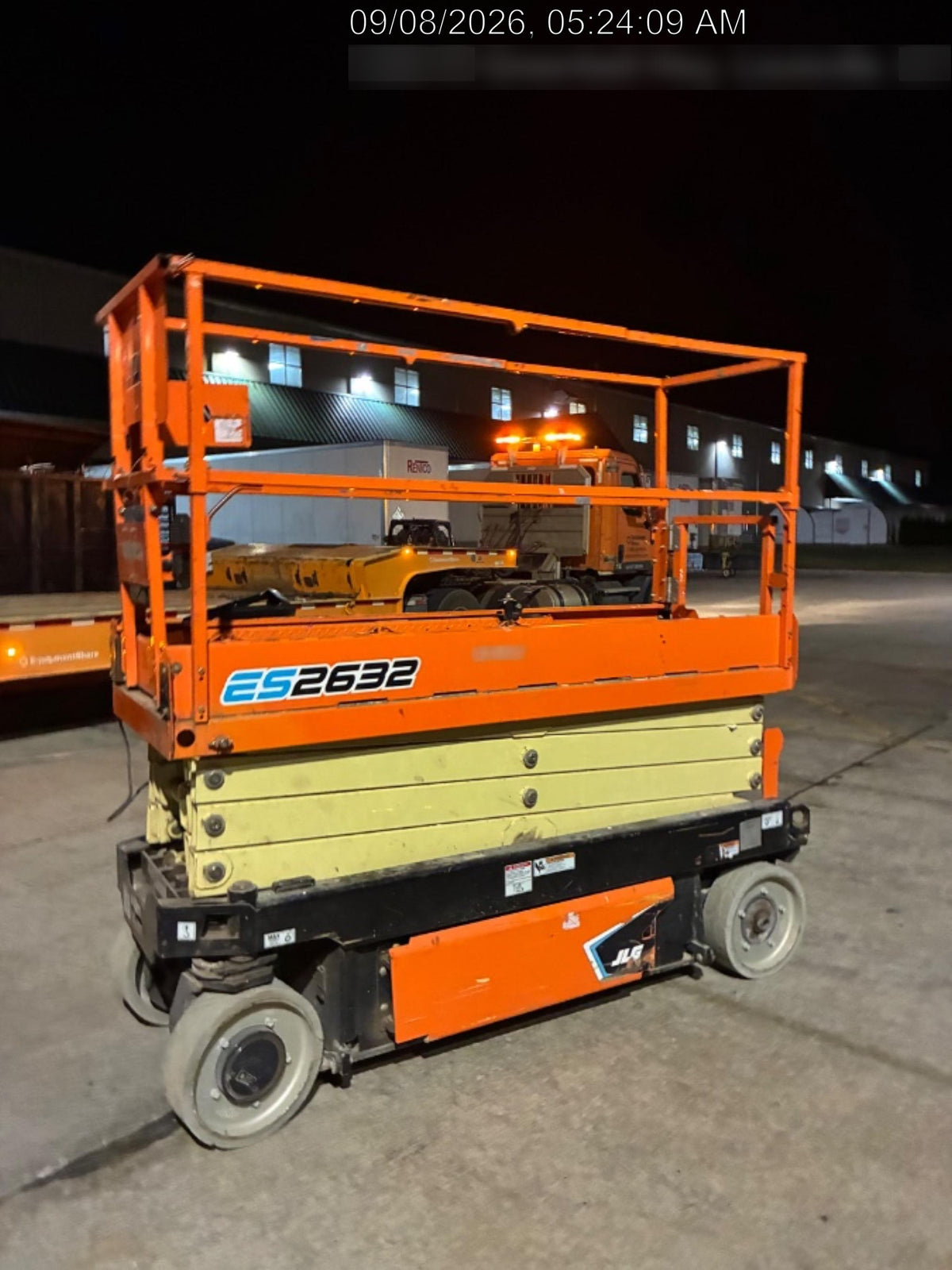 2022 JLG ES2632