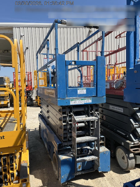 2018 GENIE GS-3232