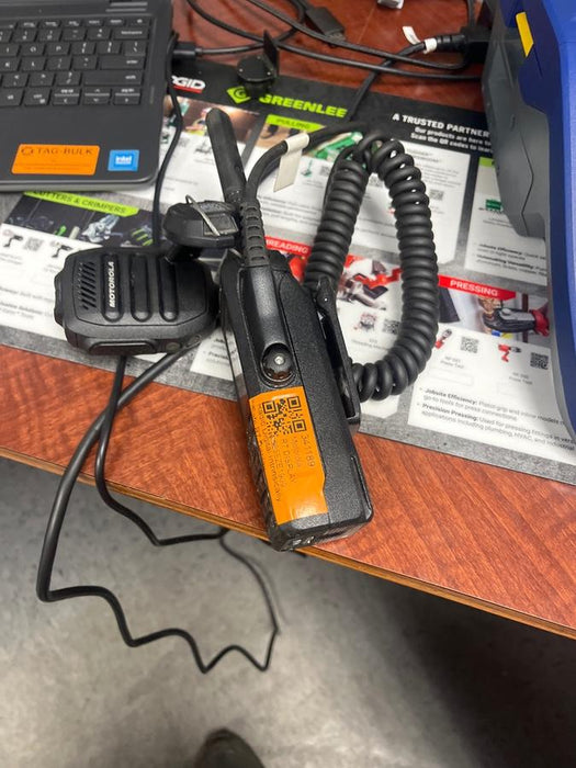 2023 MOTOROLA R7 DISPLAY