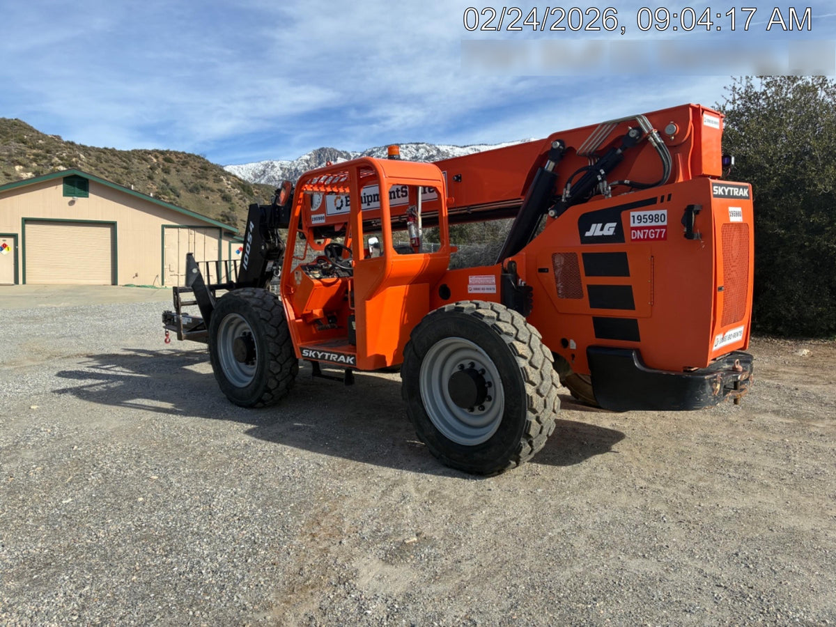 2021 SKYTRAK 10054