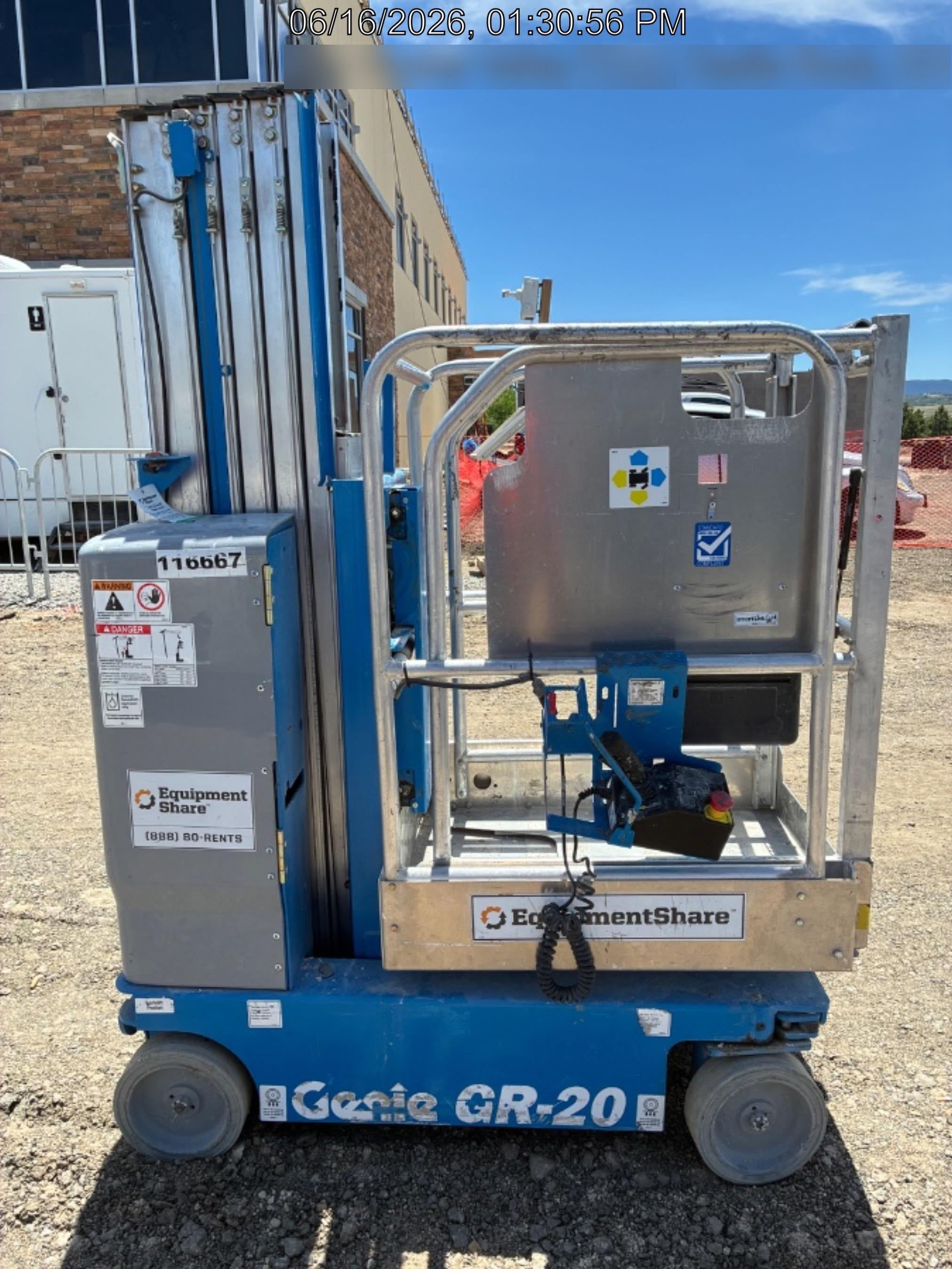 2020 GENIE GR-20