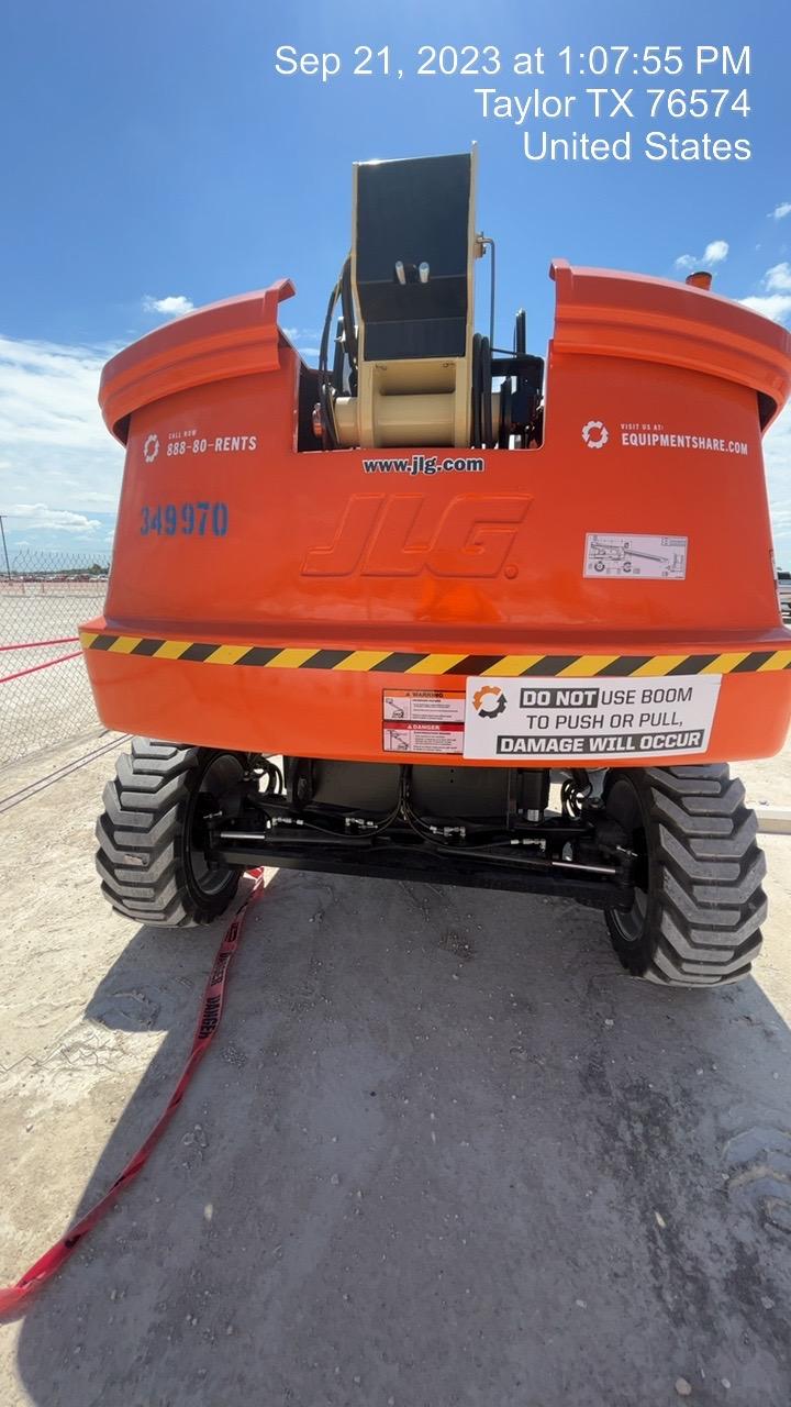 2023 JLG 600S