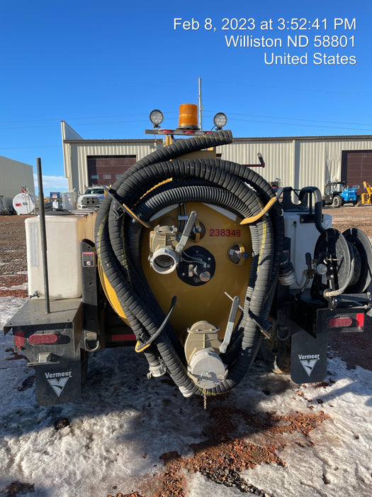 2022 Vac-Tron LP573XDT T4 Koehler Diesel Engine, 500 Gallon Debris Tank, x2 100 Gallon Water Tanks