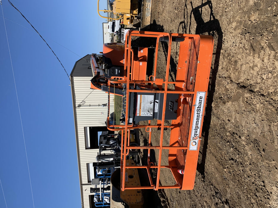 2019 JLG 600AJ