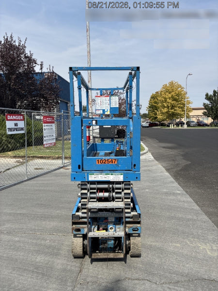 2020 Genie GS-1930 Solid Non Marking Tires, Beacon, Folding rails with half height swing gate, 800W Inverter