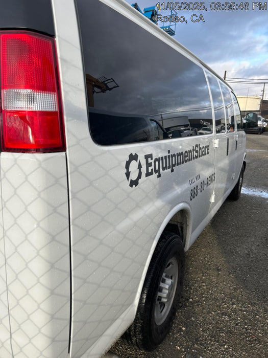 2025 CHEVROLET Express Van - Rental