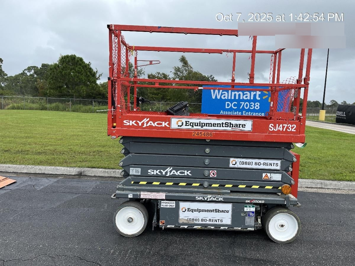 2022 SKYJACK SJ4732