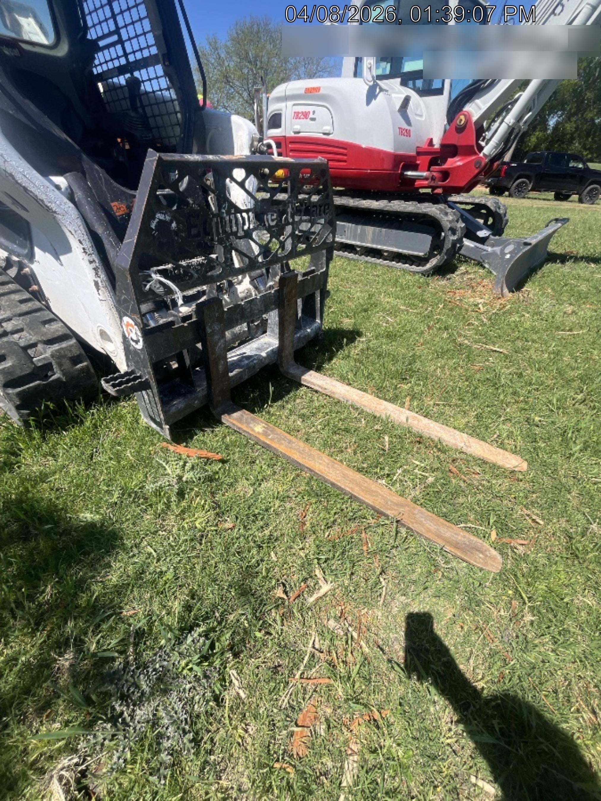 2022 PALADIN 48" Pallet Forks - Paladin