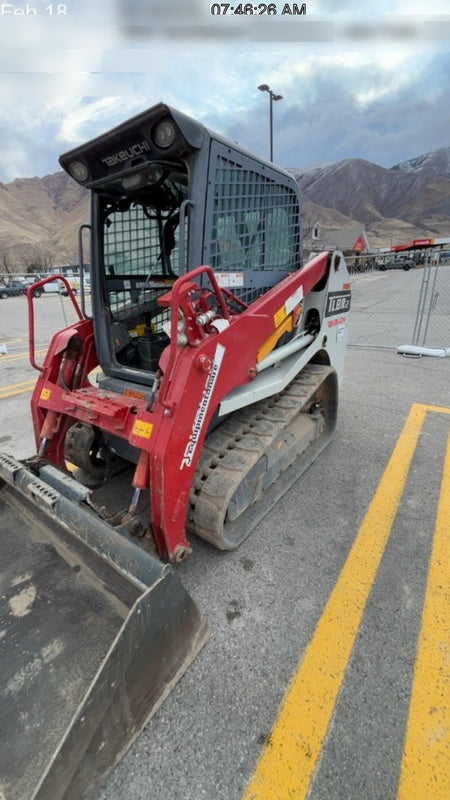 2022 TAKEUCHI TL8R2-CR