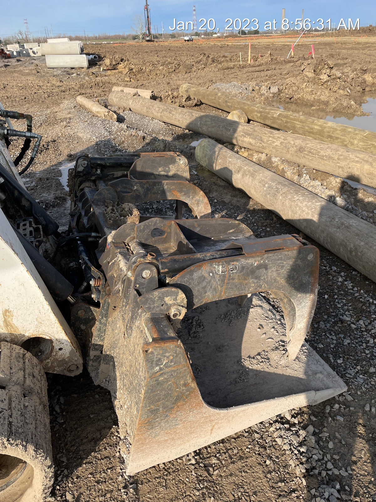2020 PALADIN 76" Scrap Grapple Bucket - Paladin