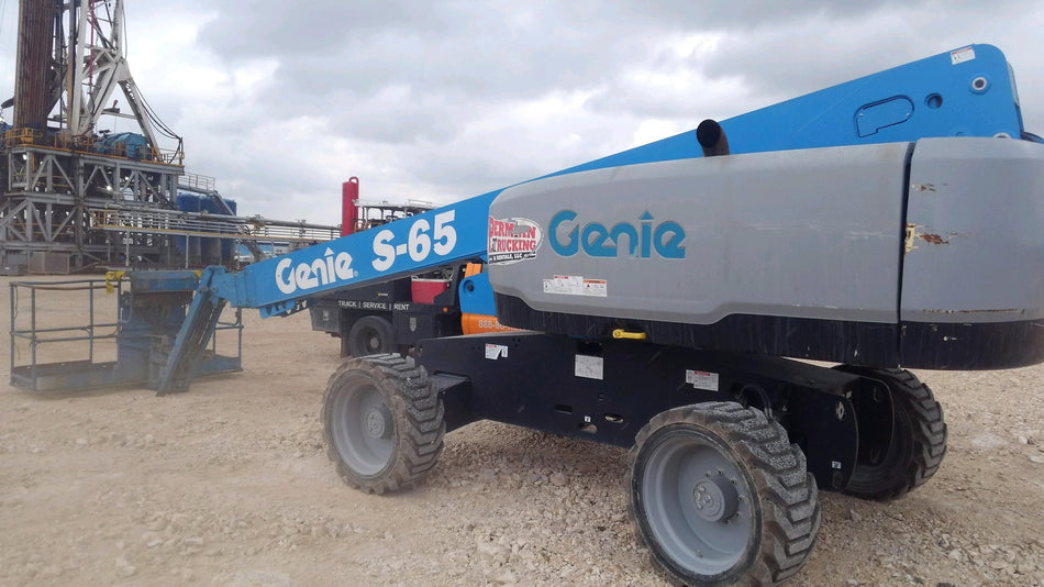 2017 GENIE S-65