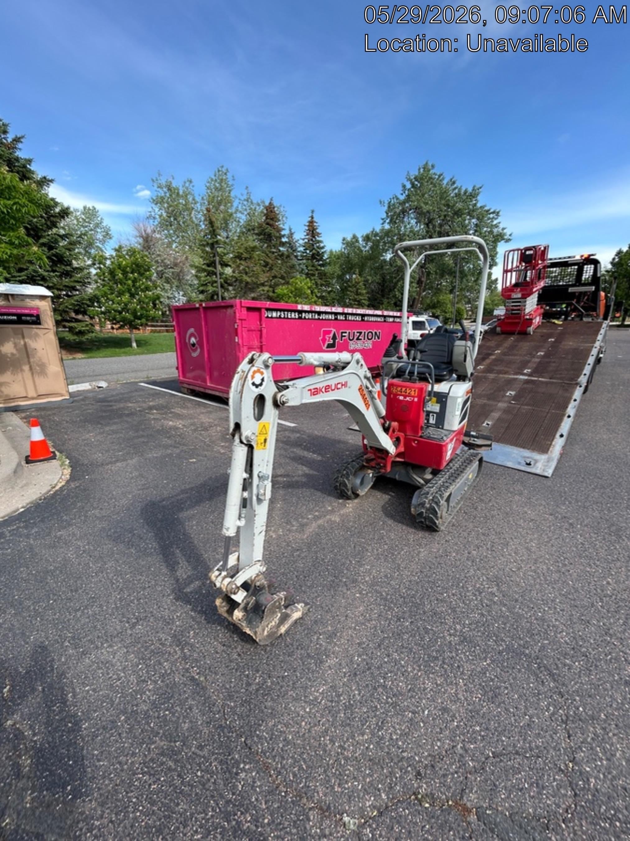 2022 TAKEUCHI TB210R
