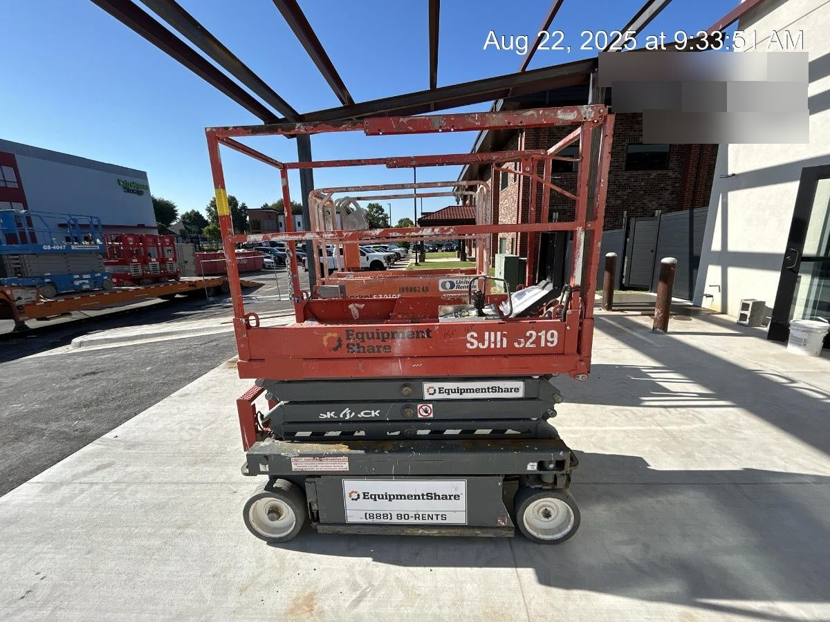 2019 Skyjack SJIII-3219 Standard Options, Trojan Batteries