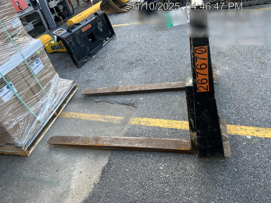 2022 ARROW MATERIAL HANDLING 48" Pallet Forks - Arrow