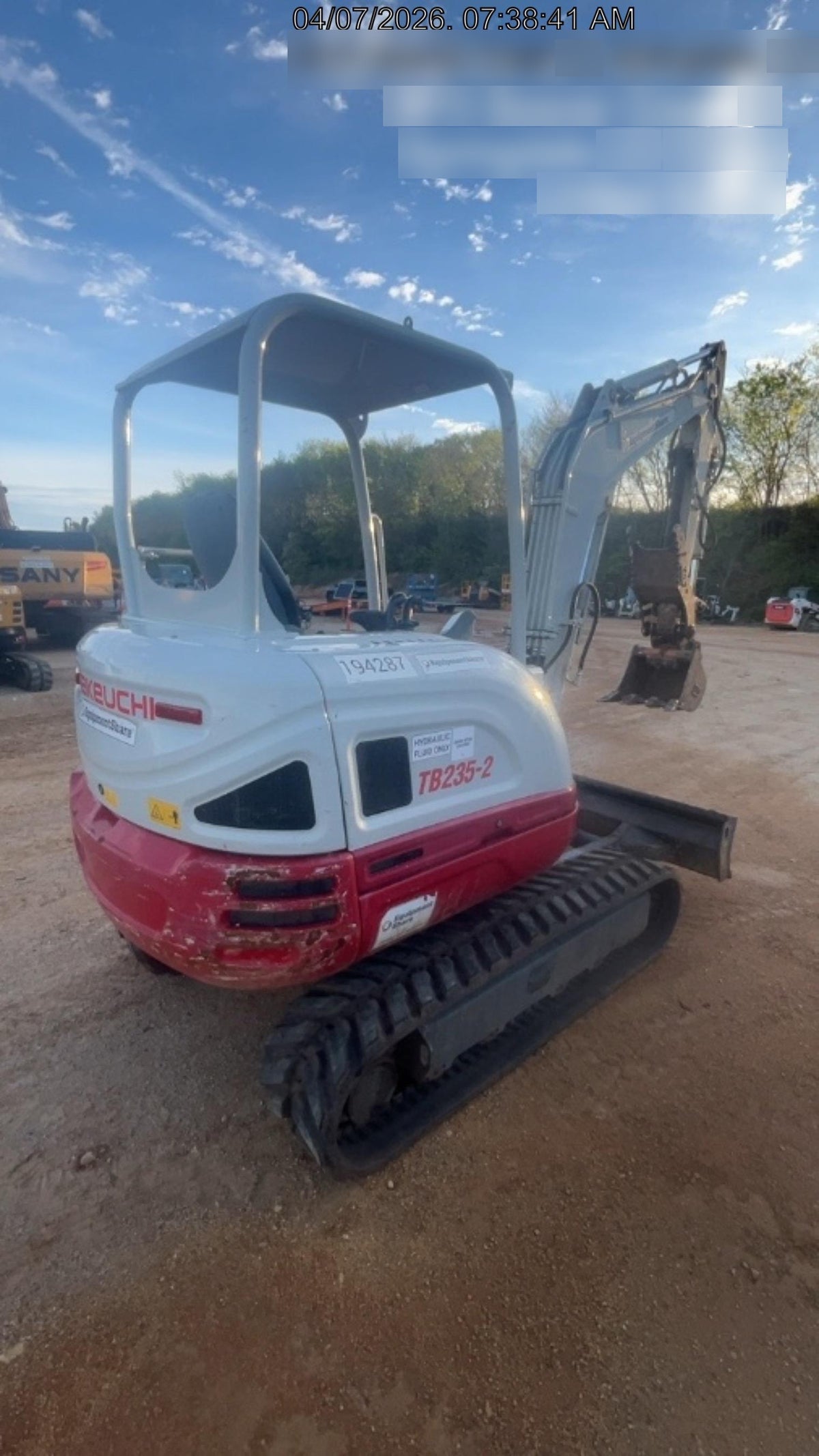 2021 TAKEUCHI TB235-2R
