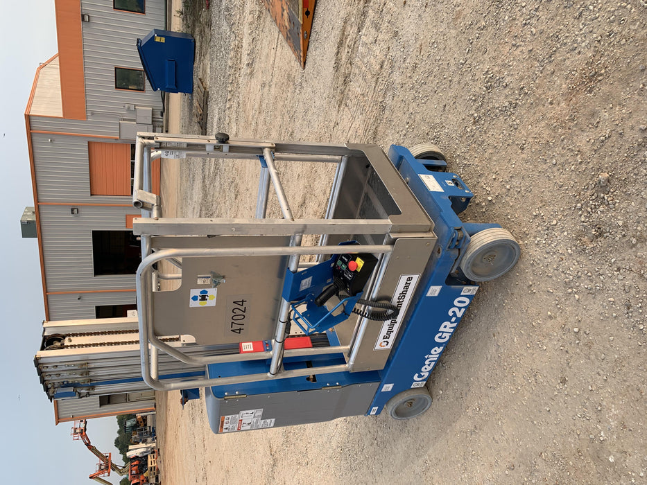 2019 GENIE GR-20
