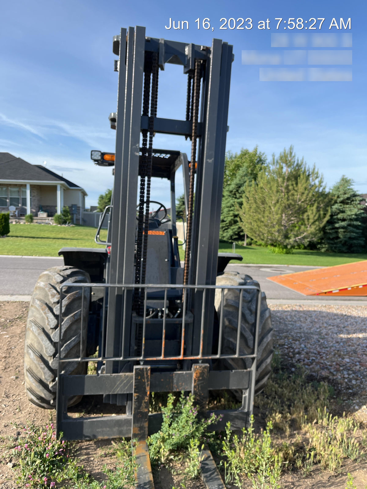 2023 CASE 588H