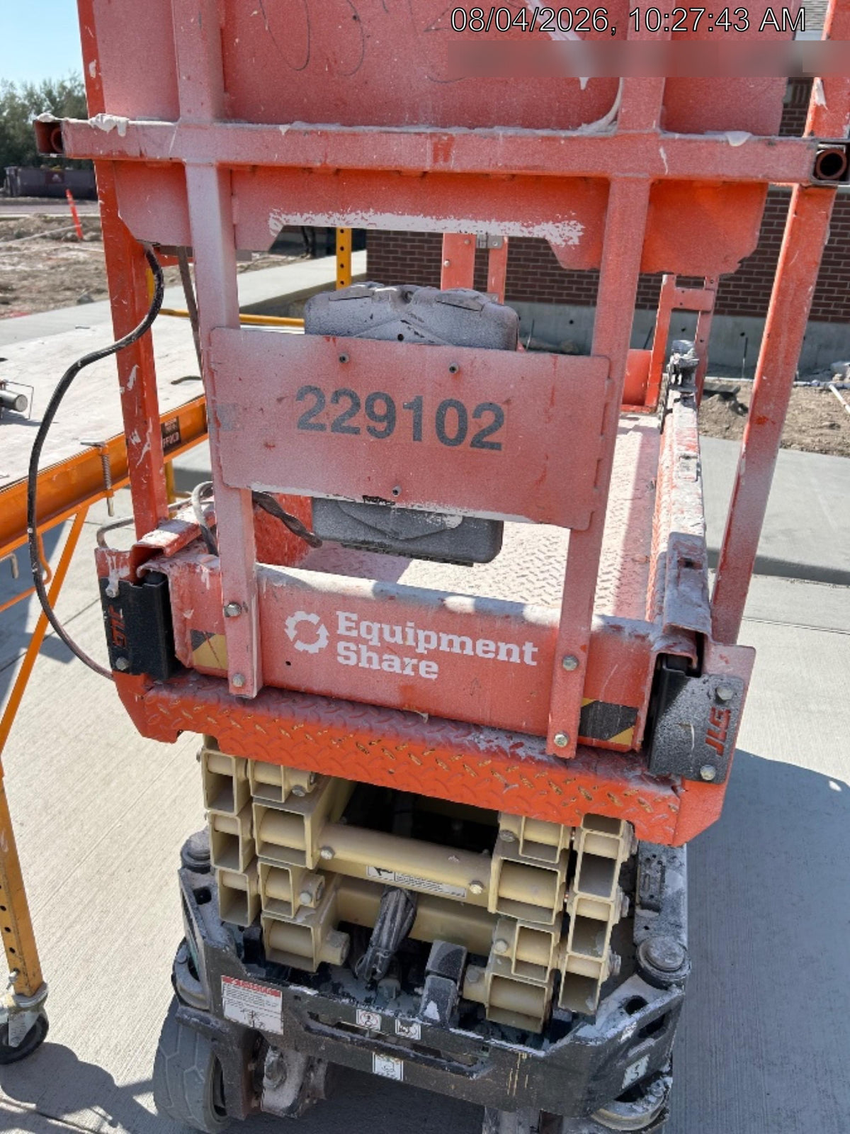 2022 JLG ES1932