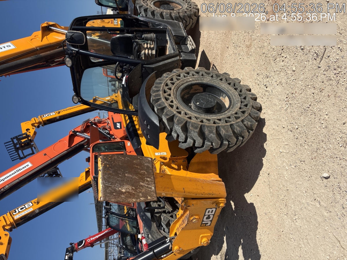 2023 JCB 512-56
