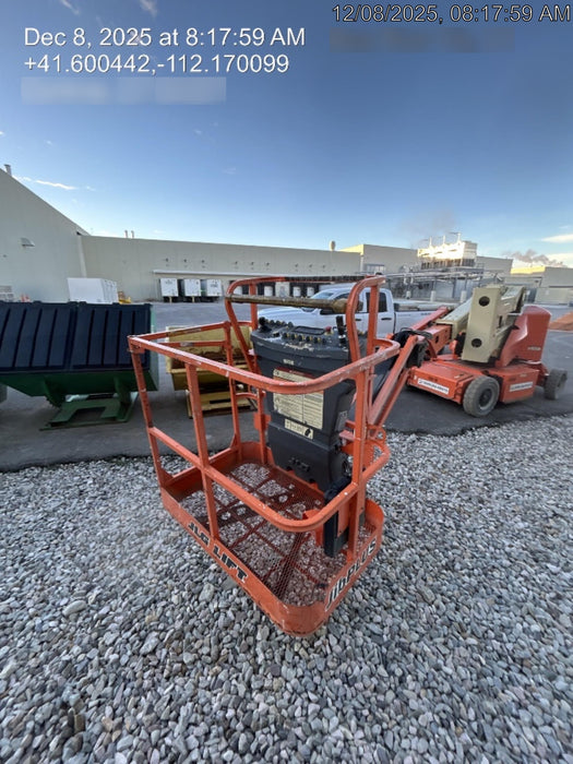 2019 JLG E400AJPN