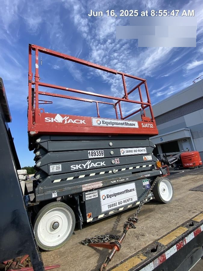 2021 SKYJACK SJ4732