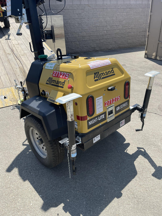 2022 Allmand NLV3GR (4) LED Light Fixture 350W, 23' Vertical Mast, 3kW Prime, Towable, ES Decals, T3