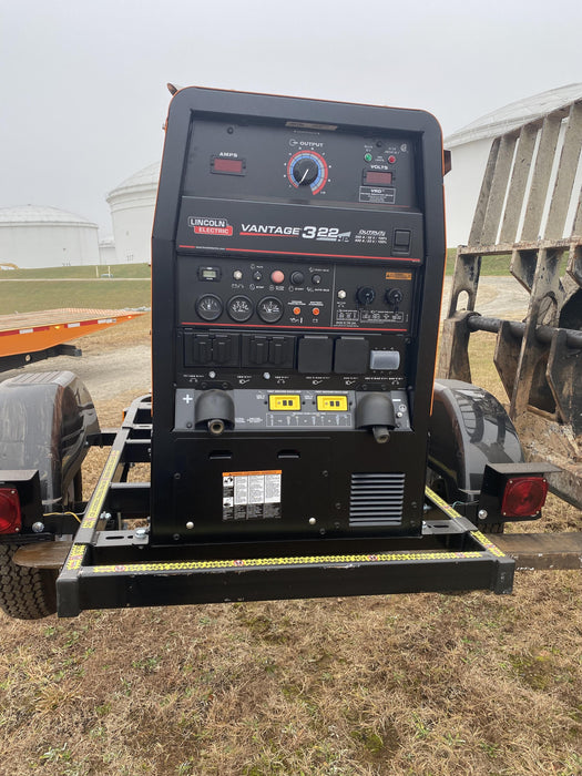 2021 Lincoln Electric Vantage 322 Vantage 322 Ready Pak 3 w/ Decals, ORANGE (includes trailer, cable rack, fender light kit) NO Telematics