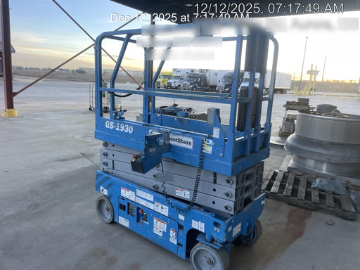 2020 Genie GS-1930 Fixed rails with chain entry gate - Pre A92.20