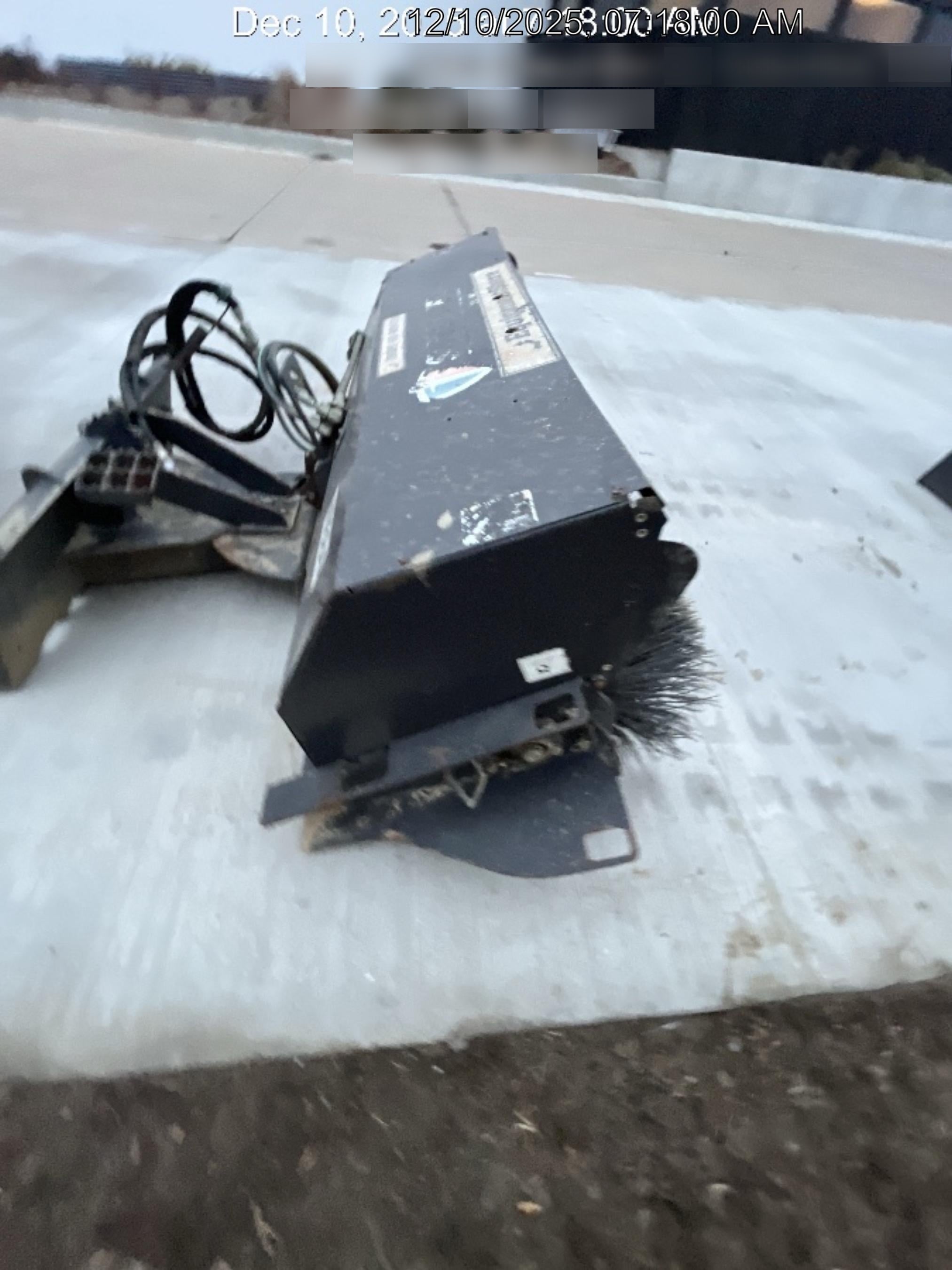 2019 PALADIN Sweepster SB72