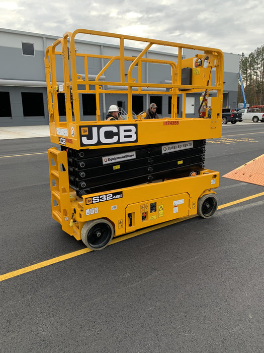 2021 JCB S3246E