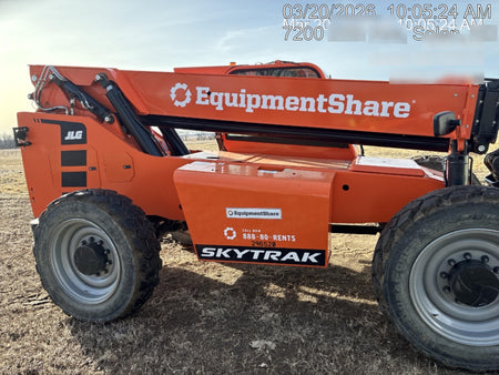 2023 SKYTRAK 8042
