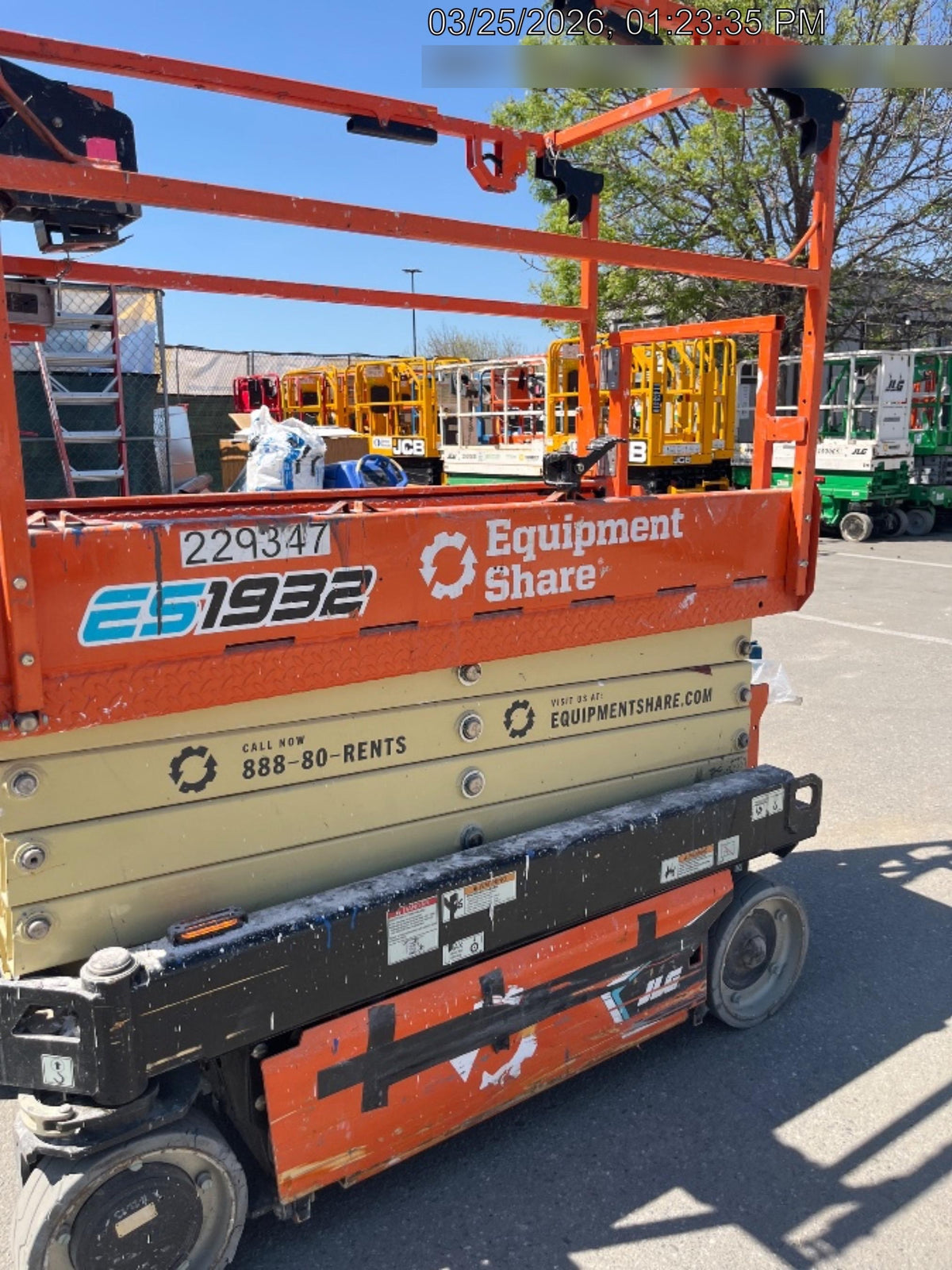 2022 JLG ES1932