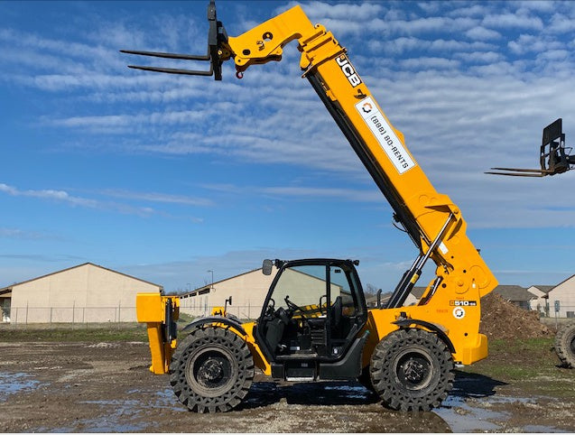 2020 JCB 510-56 Canopy, 74 HP, Solid Tires, STD Worklight, Beacon, Aux Hydraulics, Lifting Eye, Back up Alarm w/66" Carriage/60" Forks