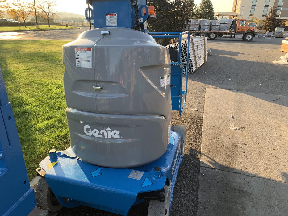 2020 GENIE GR-26J