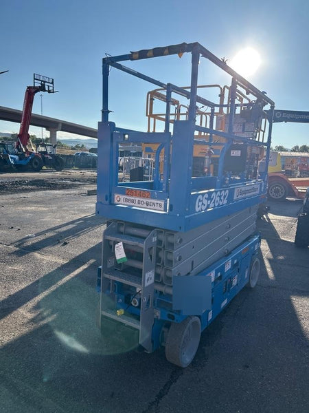 2022 GENIE GS-2632