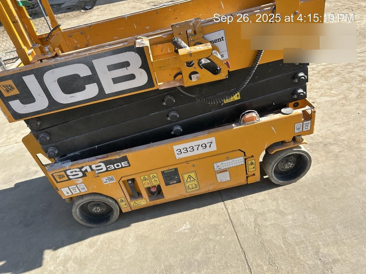 2023 JCB S1930E