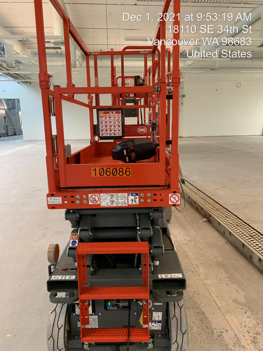 2020 Skyjack SJIII-3219 Solid NM Tires, Half height spring hinged entry gate, Dual Beacons, 800W Inverter