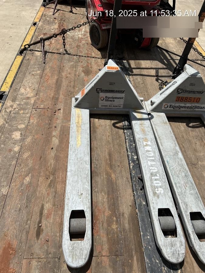 2024 STRONGWAY 4400 lb Pallet Jack