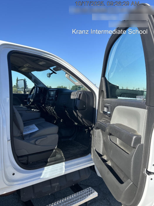 2023 CHEVROLET C5500 Stake Bed - Rental