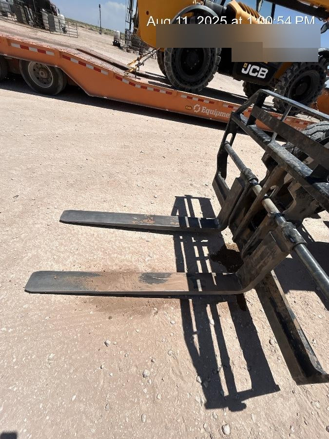 2021 JLG 6036