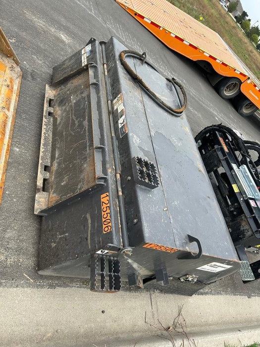 2020 PALADIN Sweepster SB72