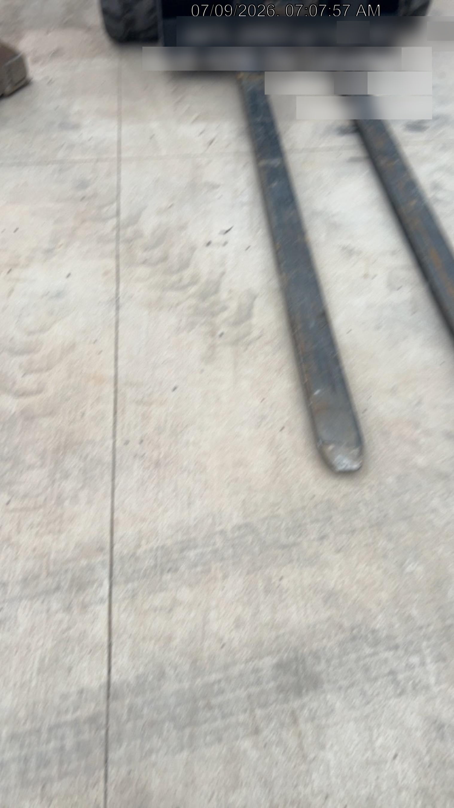 2025 ARROW MATERIAL HANDLING 24" Pallet Fork Frame