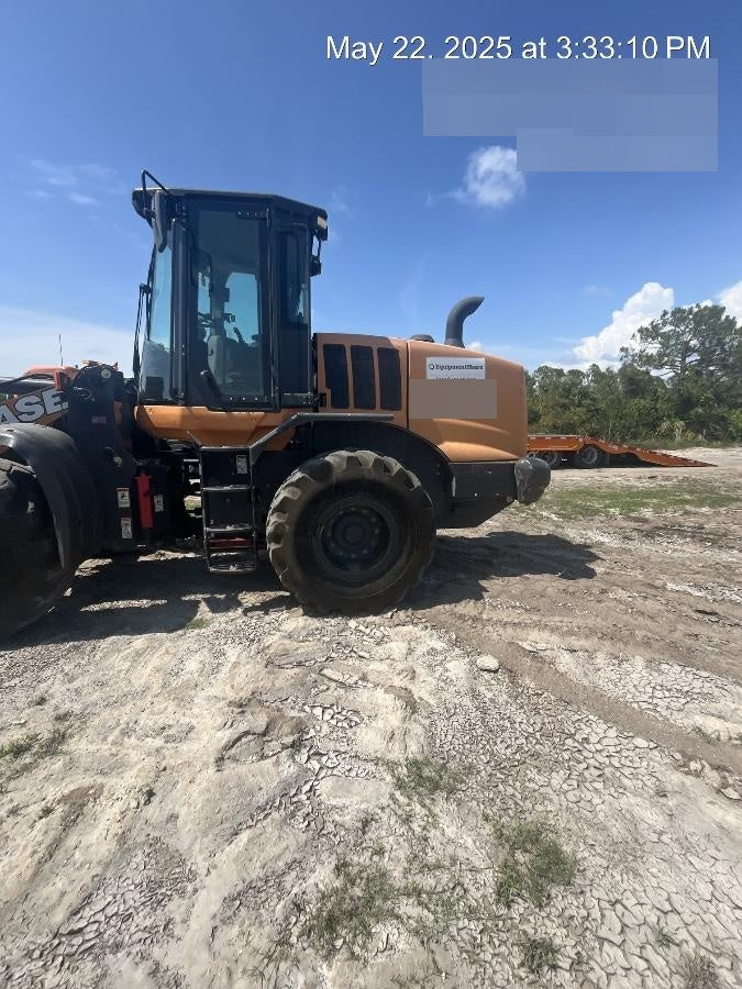 2022 CASE 621G