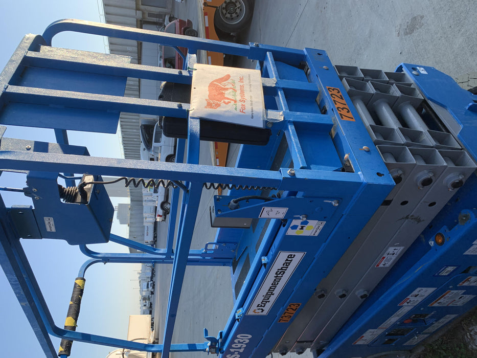 2020 Genie GS-1930 Fixed rails with chain entry gate - Pre A92.20