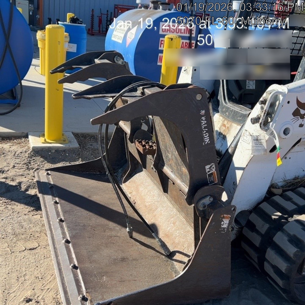 2020 PALADIN 72" Scrap Grapple Bucket - Paladin
