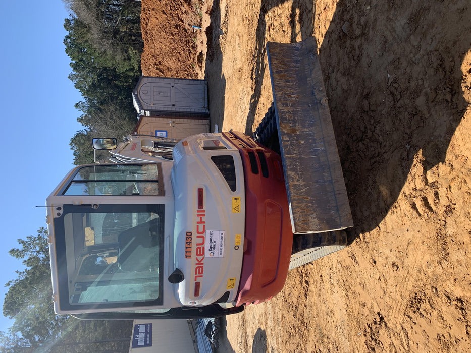 2020 TAKEUCHI TB-235-2CR