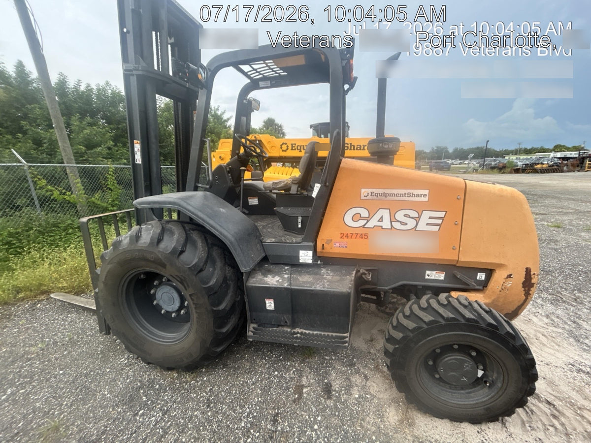 2022 CASE 586H