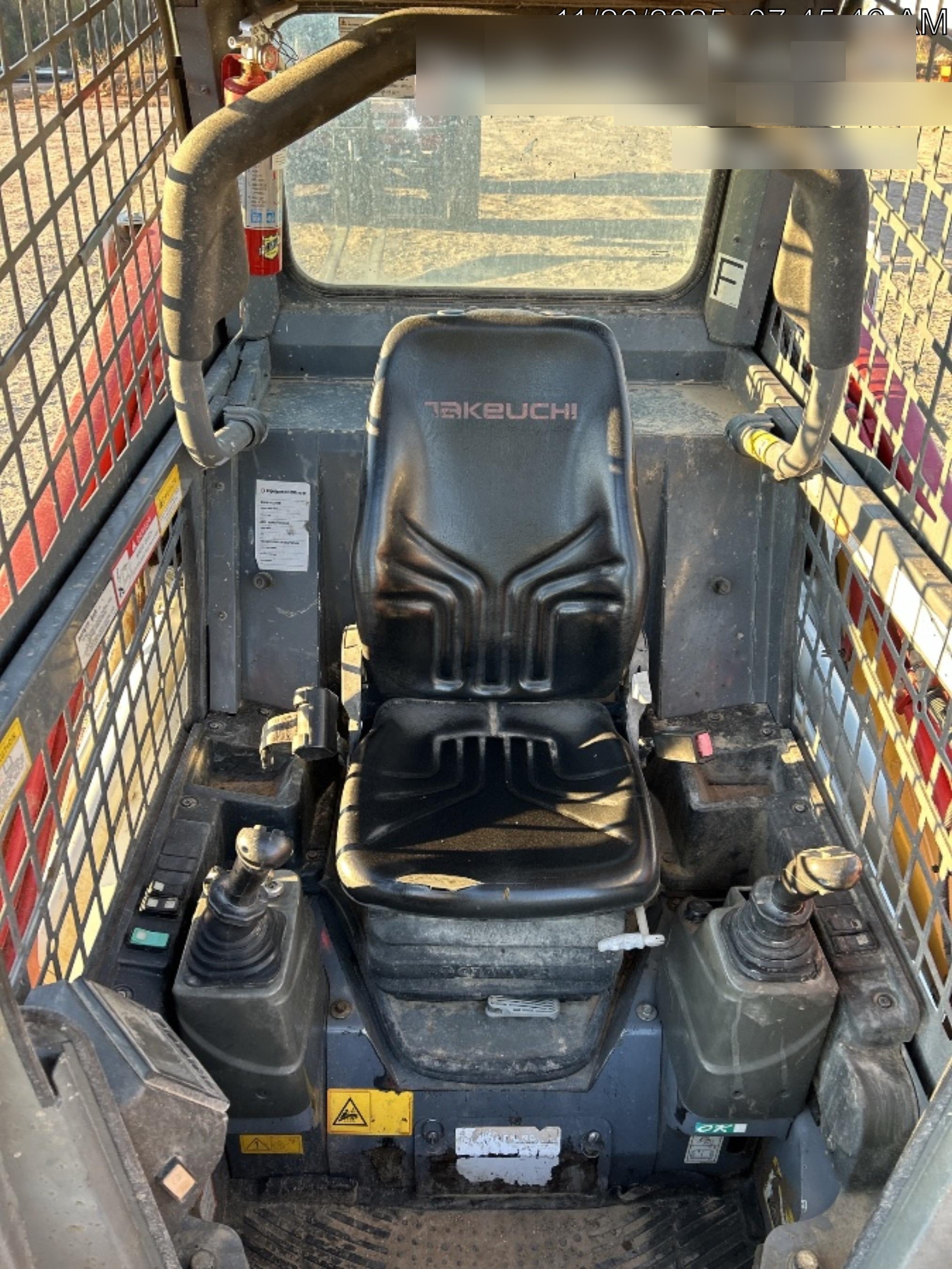 2020 Takeuchi TL8R2-R Canopy, Manual QC