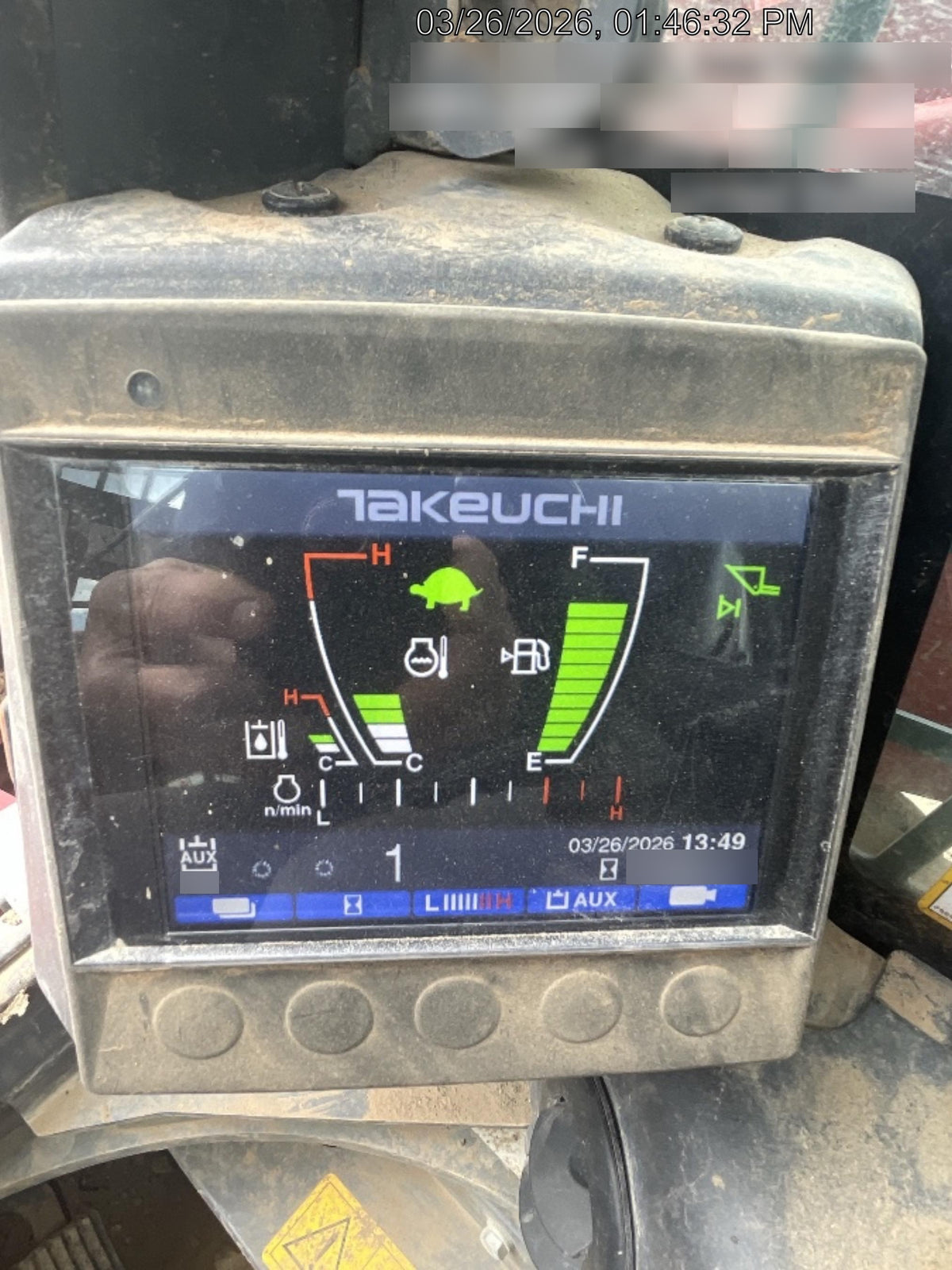 2022 TAKEUCHI TL10V2-CRH